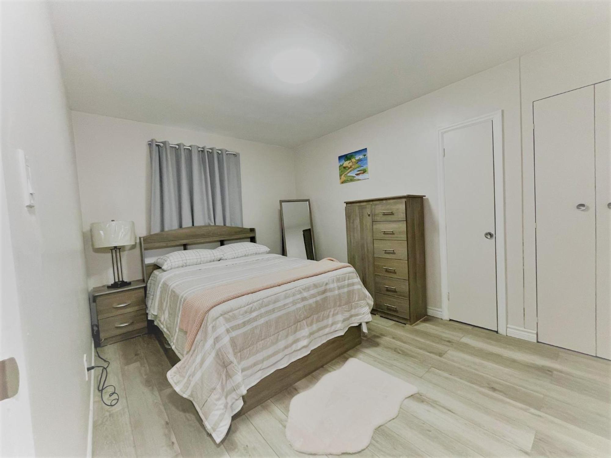 Luxurious Cozy House In Bluffs With Lake View Βίλα Τορόντο Εξωτερικό φωτογραφία