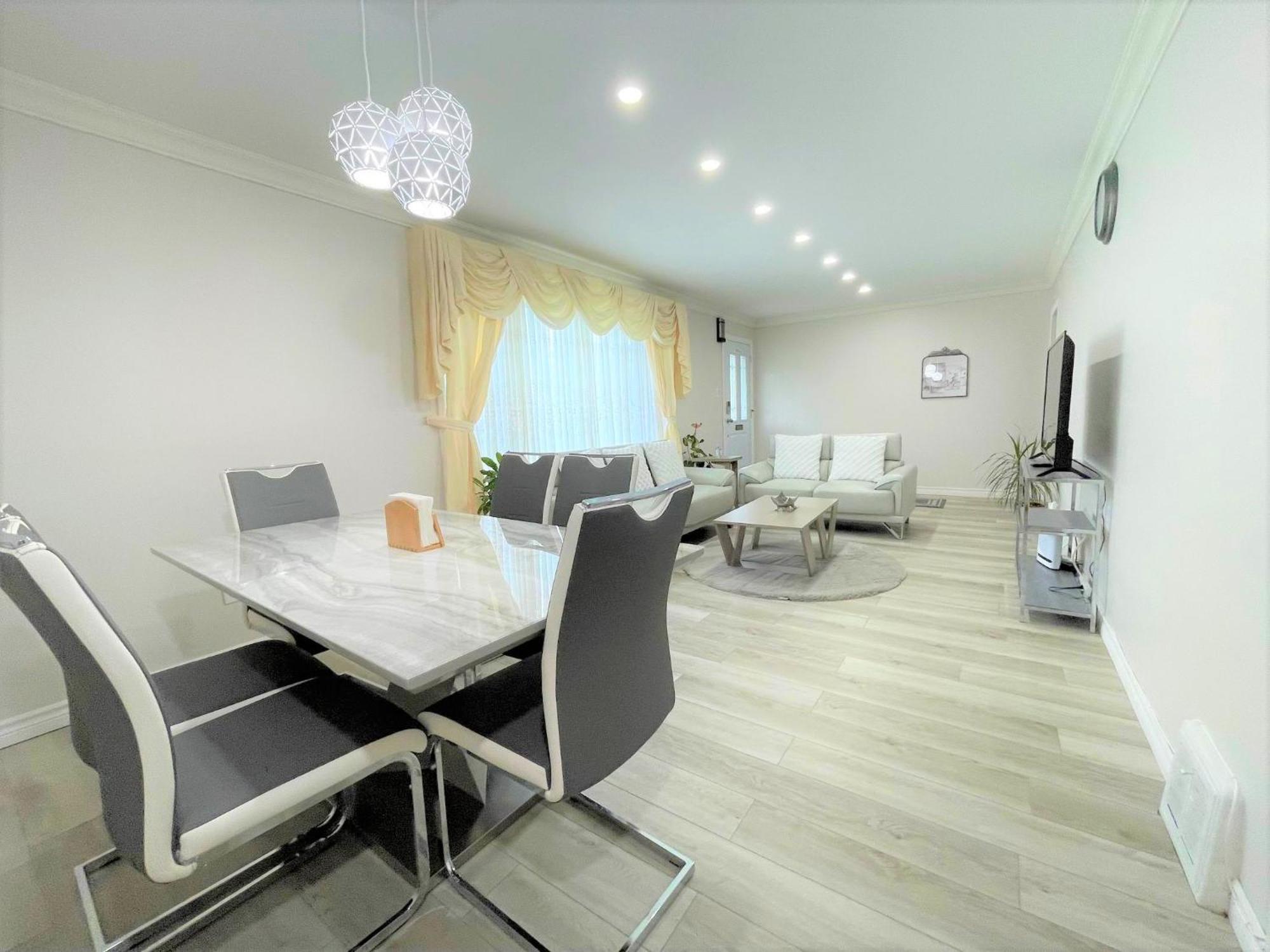 Luxurious Cozy House In Bluffs With Lake View Βίλα Τορόντο Εξωτερικό φωτογραφία